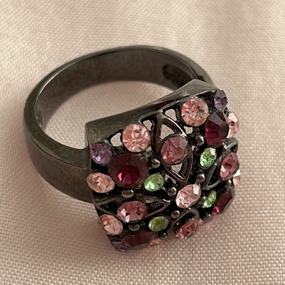 Free people Rhinestones Ring size 8